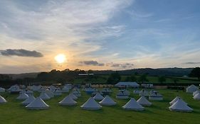 Fred'S Yurts At Hay Festival